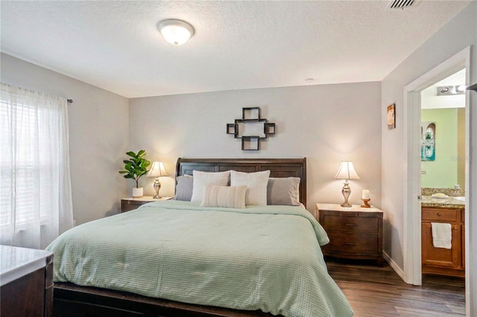 CHELSEA OAKS SOUTH - Residential