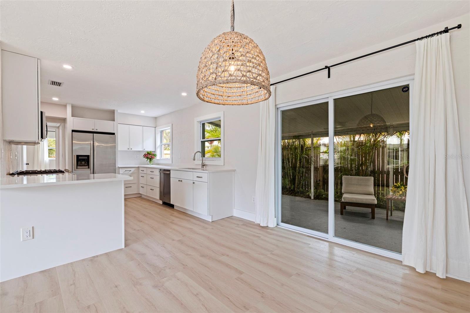 SNELL SHORES MANOR - Residential