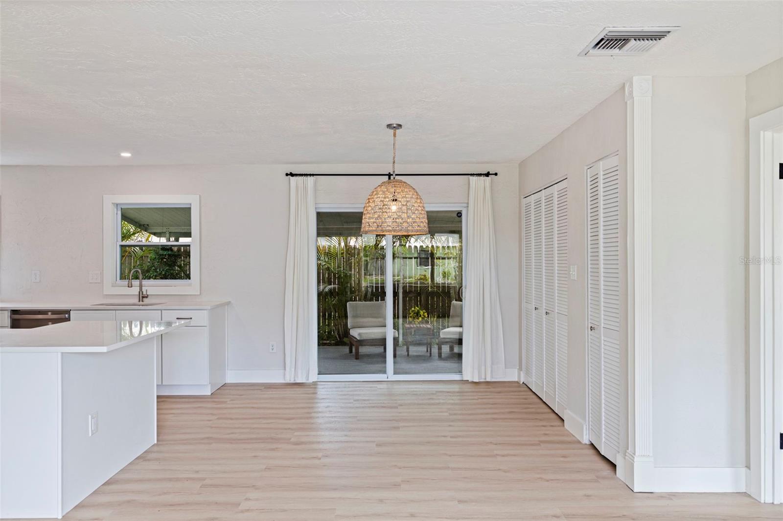 SNELL SHORES MANOR - Residential