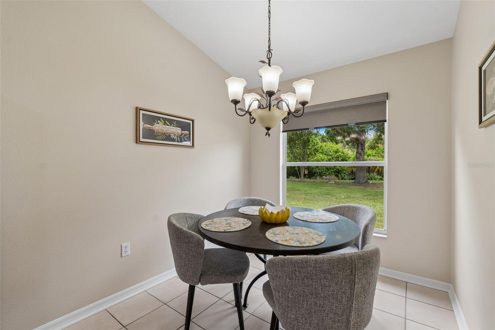 GROVES PH 01A - Residential