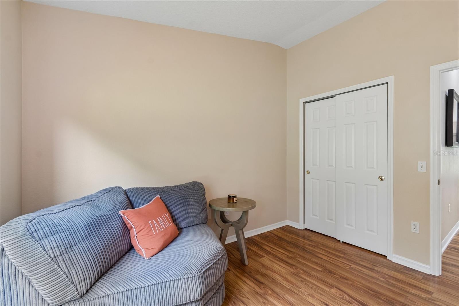 GROVES PH 01A - Residential