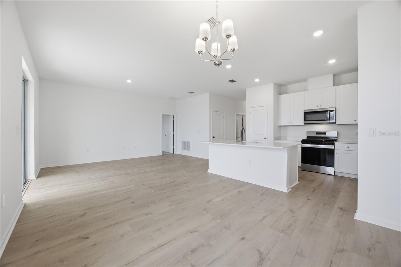 HERITAGE-THE COTTAGES OF SANDERS GROVE - Residential