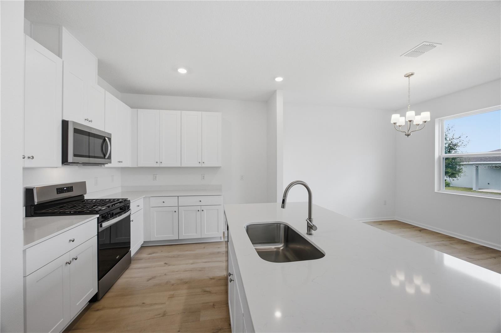 HERITAGE-THE COTTAGES OF SANDERS GROVE - Residential