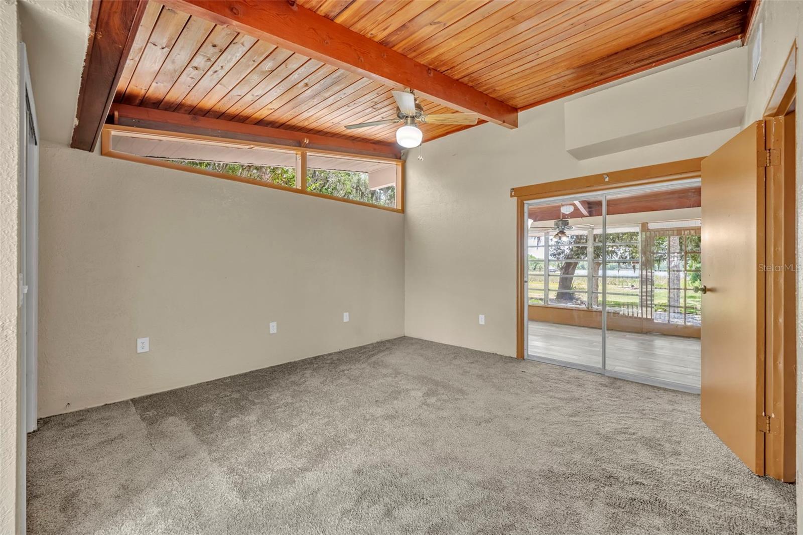 LAKE HAVEN - Residential