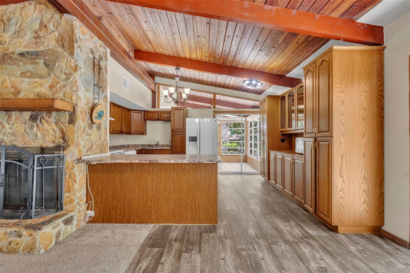 LAKE HAVEN - Residential