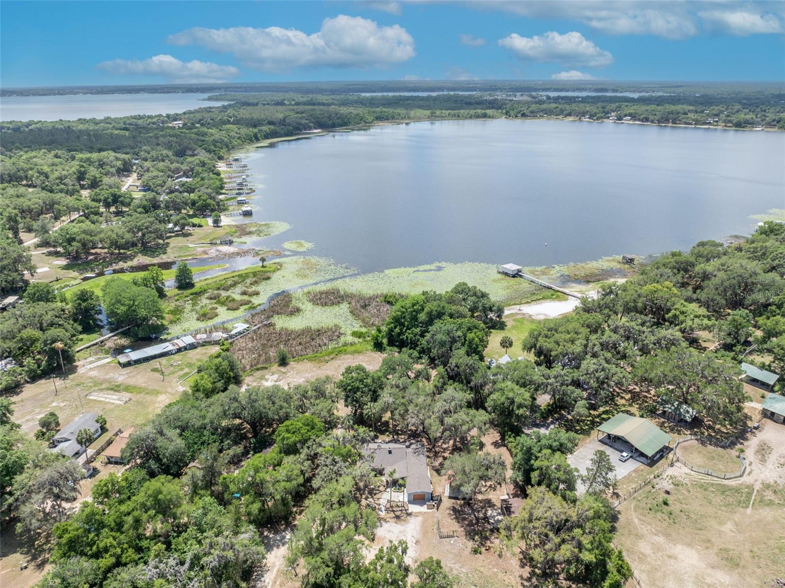 LAKE HAVEN - Residential