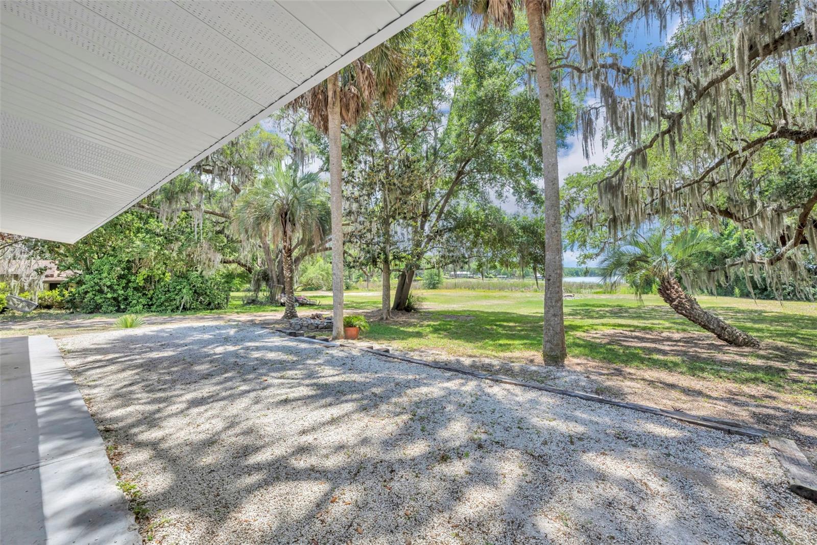 LAKE HAVEN - Residential