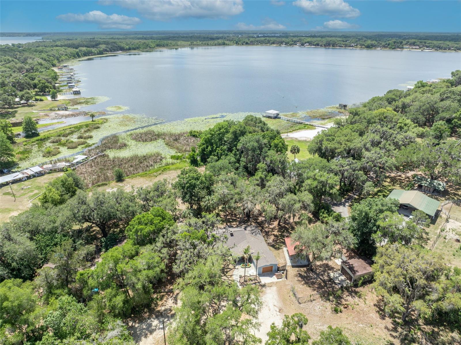 LAKE HAVEN - Residential