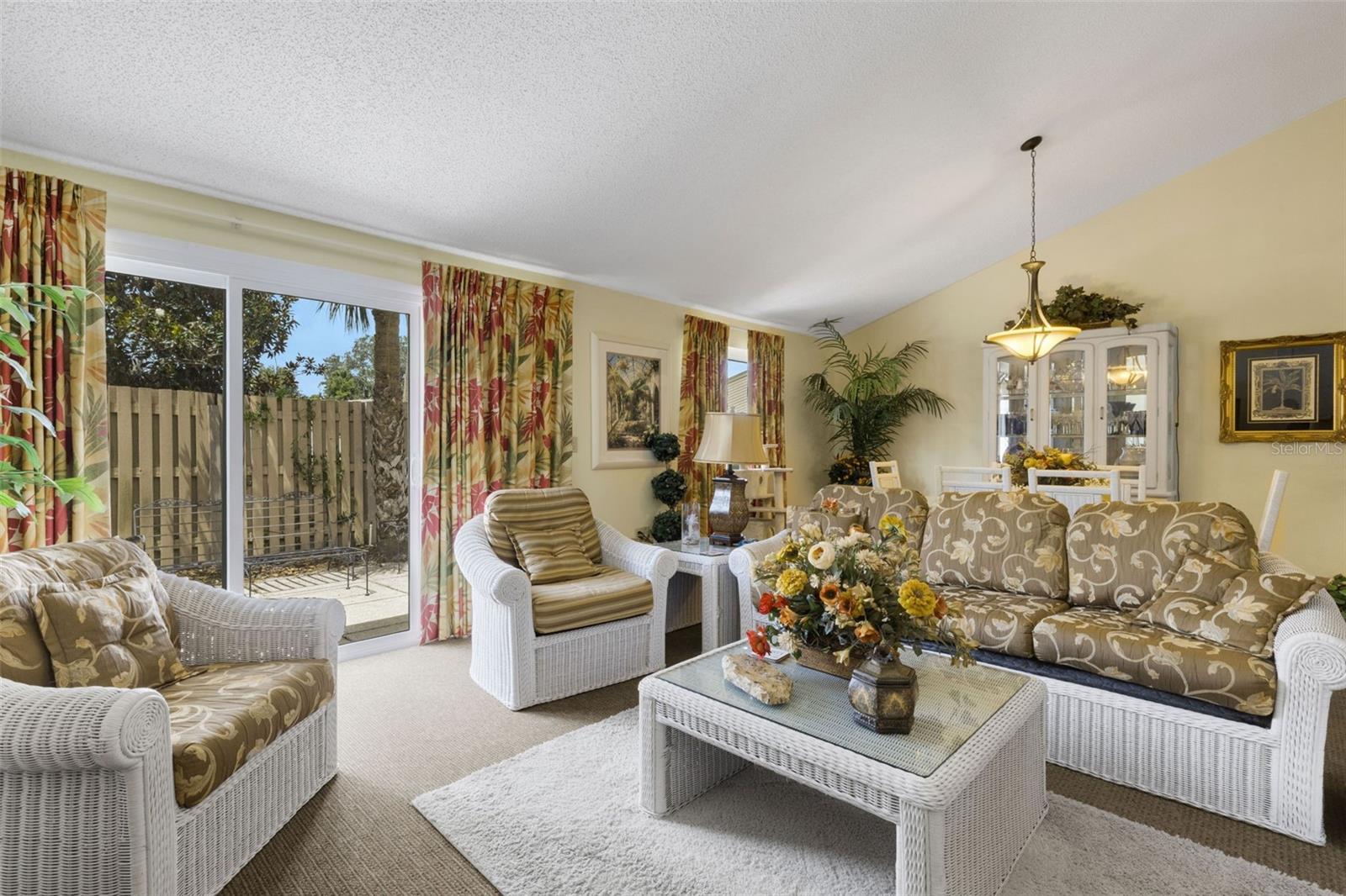 MEADOW OAKS A CONDO - Residential