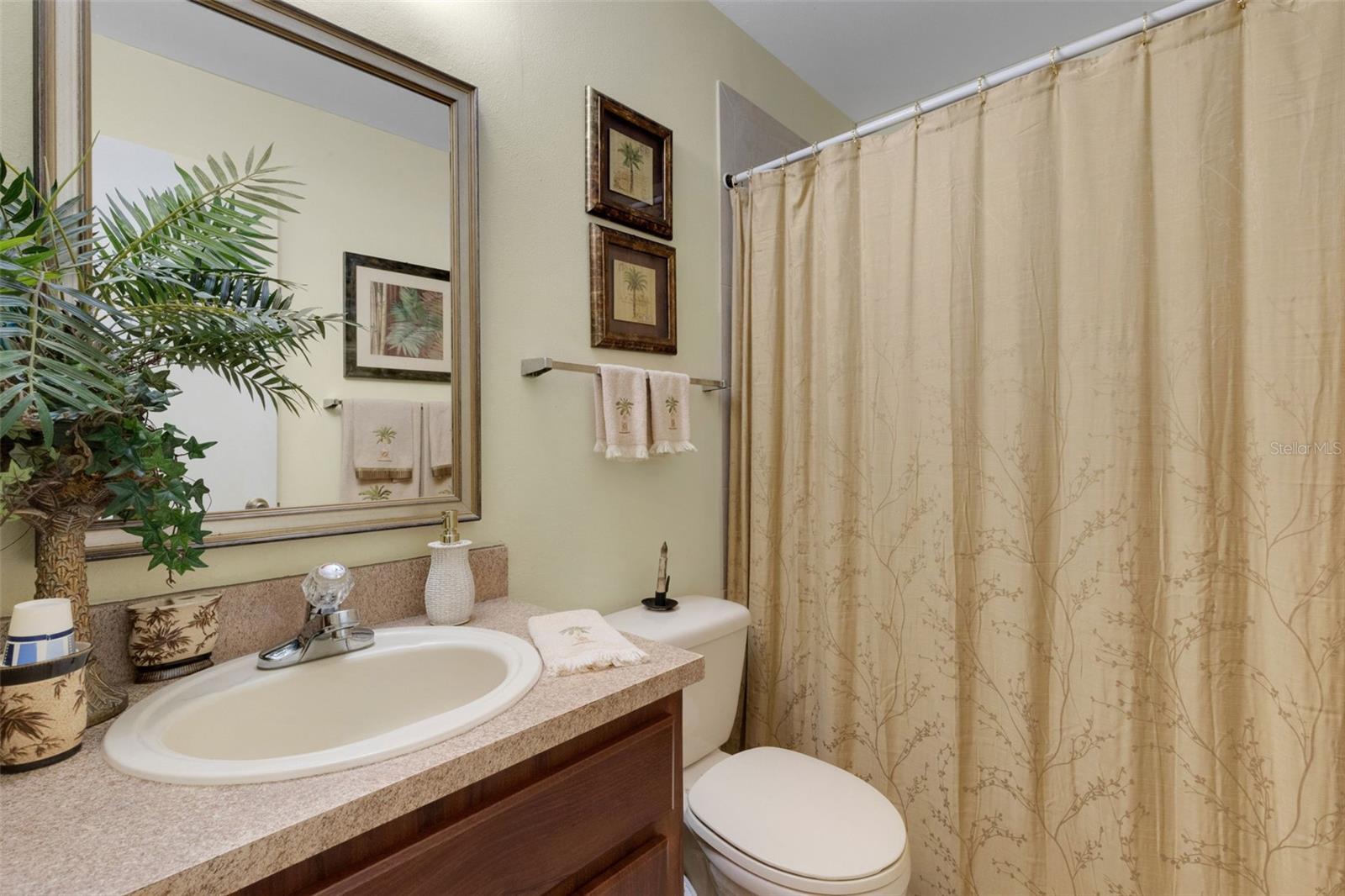 MEADOW OAKS A CONDO - Residential