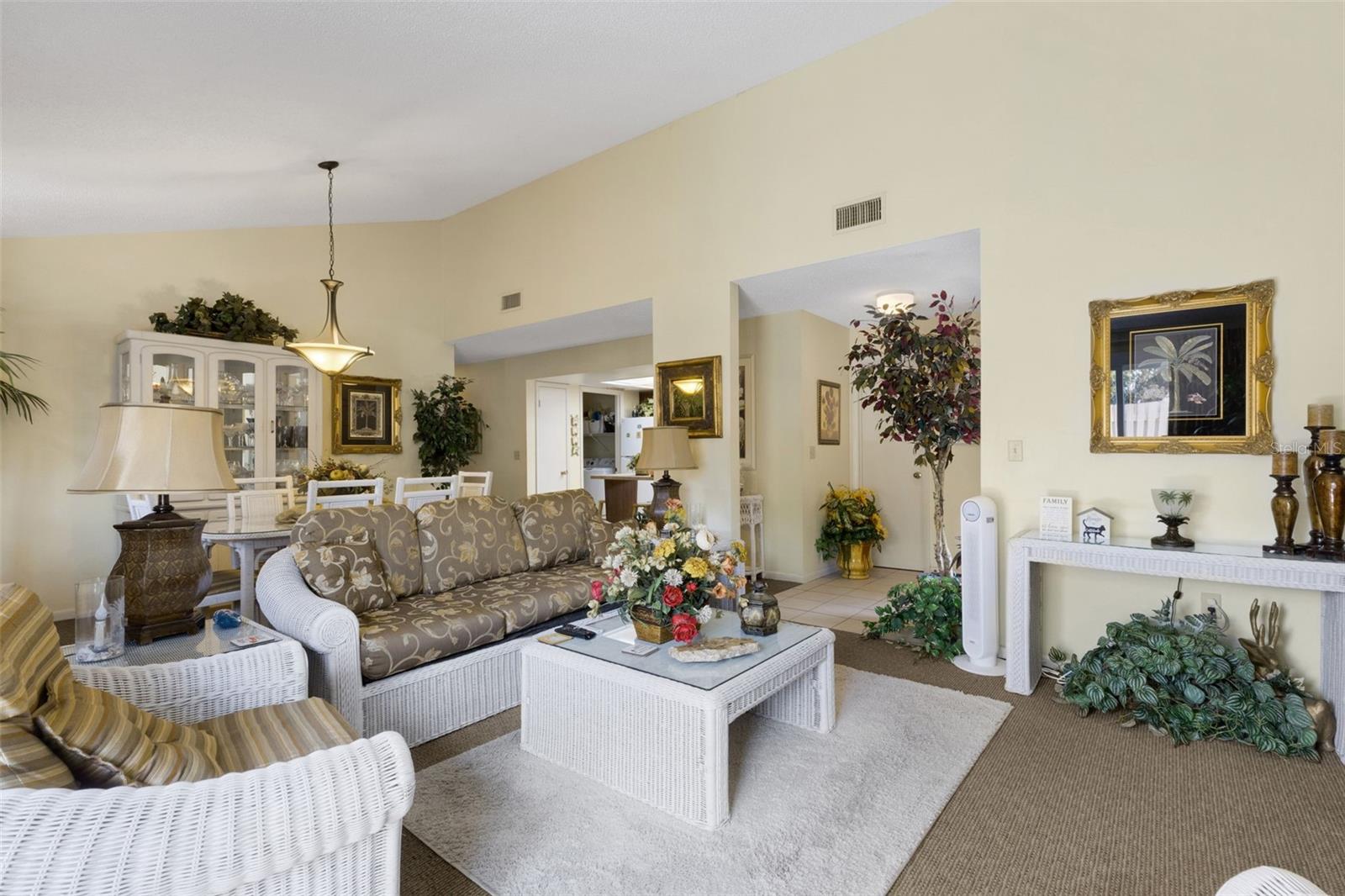 MEADOW OAKS A CONDO - Residential