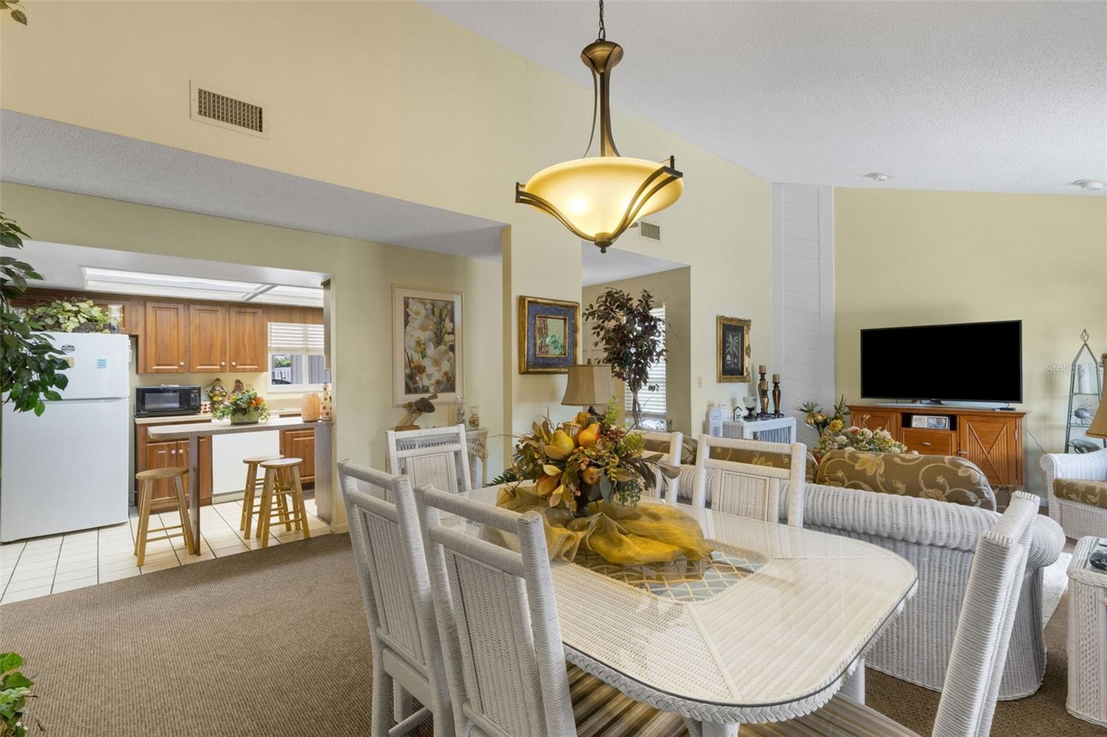 MEADOW OAKS A CONDO - Residential