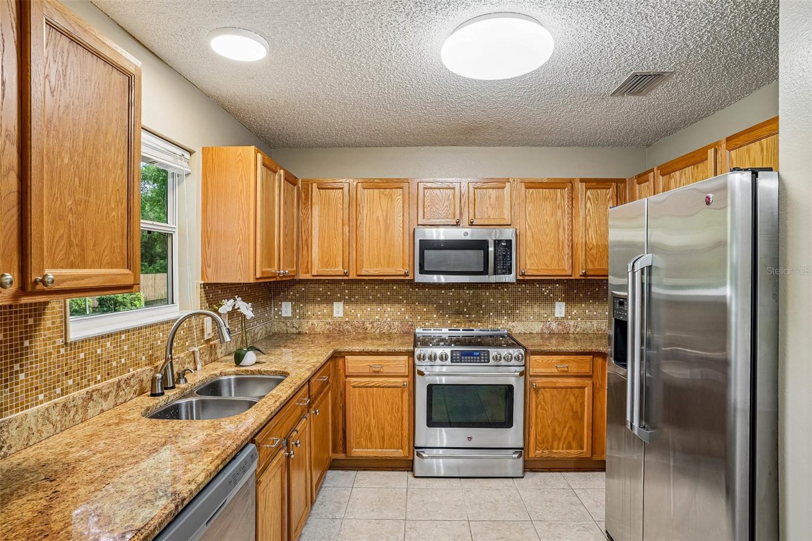 SPRING ARBOR VILLAGE - Residential