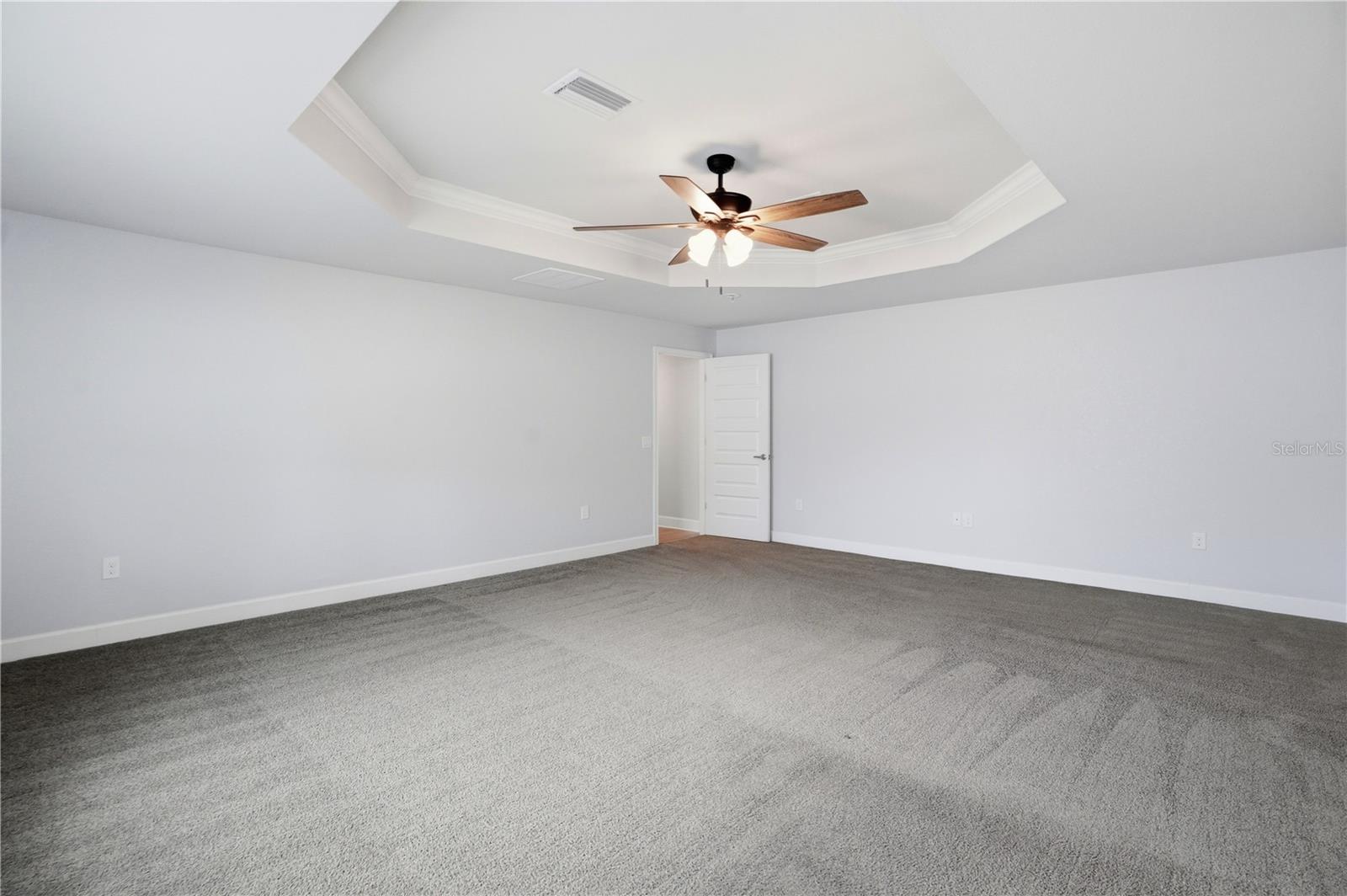 WYNDSOR PLACE - Residential