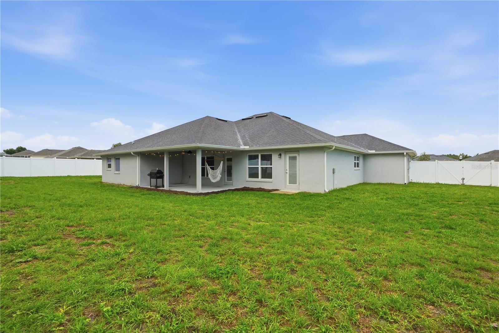 WYNDSOR PLACE - Residential