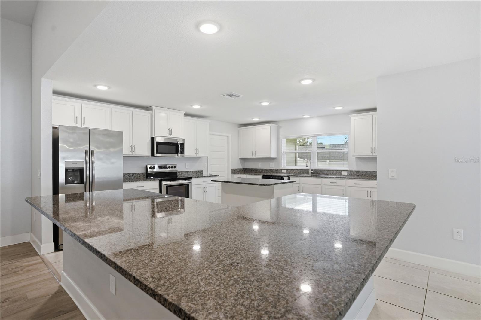 WYNDSOR PLACE - Residential