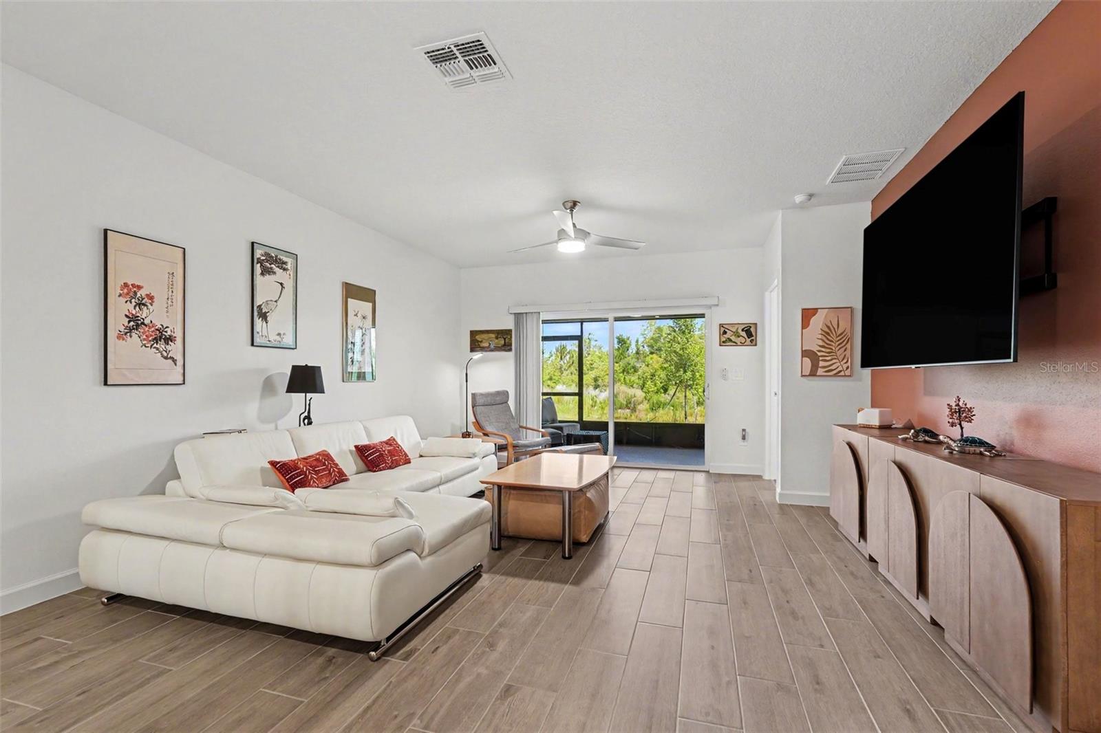 ANGELINE PH 1E - Residential
