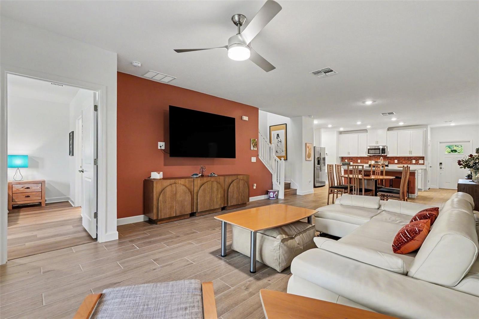 ANGELINE PH 1E - Residential