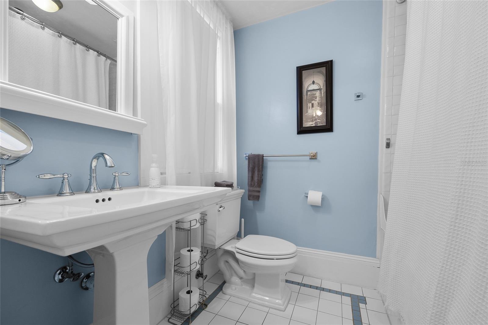 GAINESVILLE ROPERS ADD - Residential
