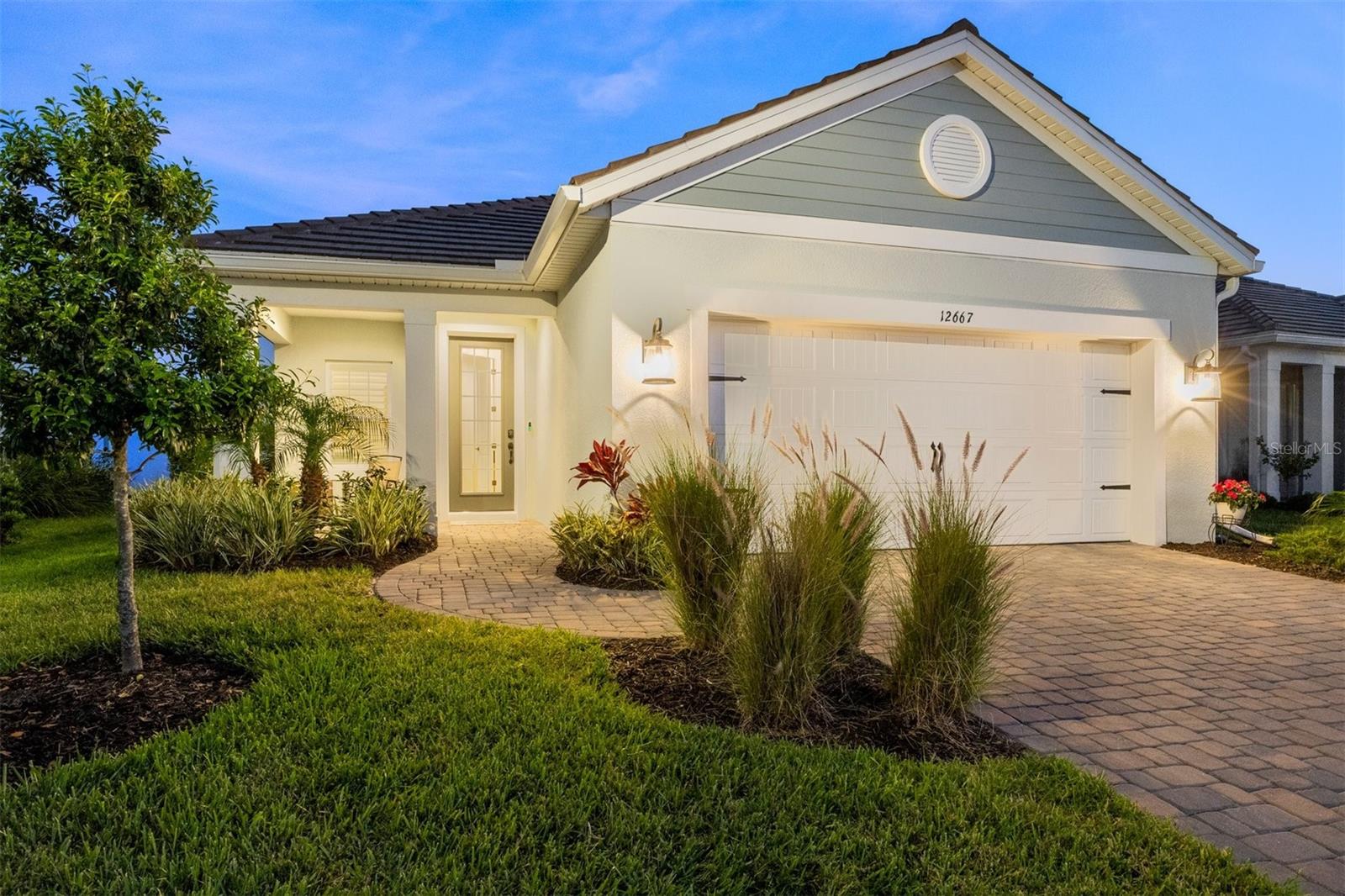 WYSTERIA-WELLEN PARK VILLAGE F-4 - Residential