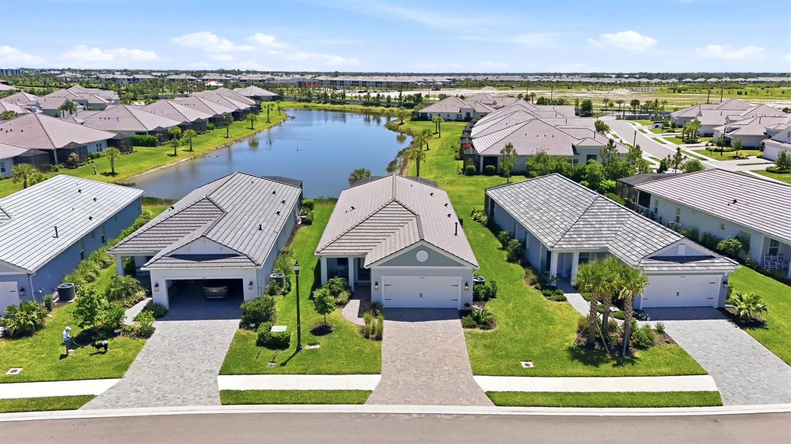 WYSTERIA-WELLEN PARK VILLAGE F-4 - Residential