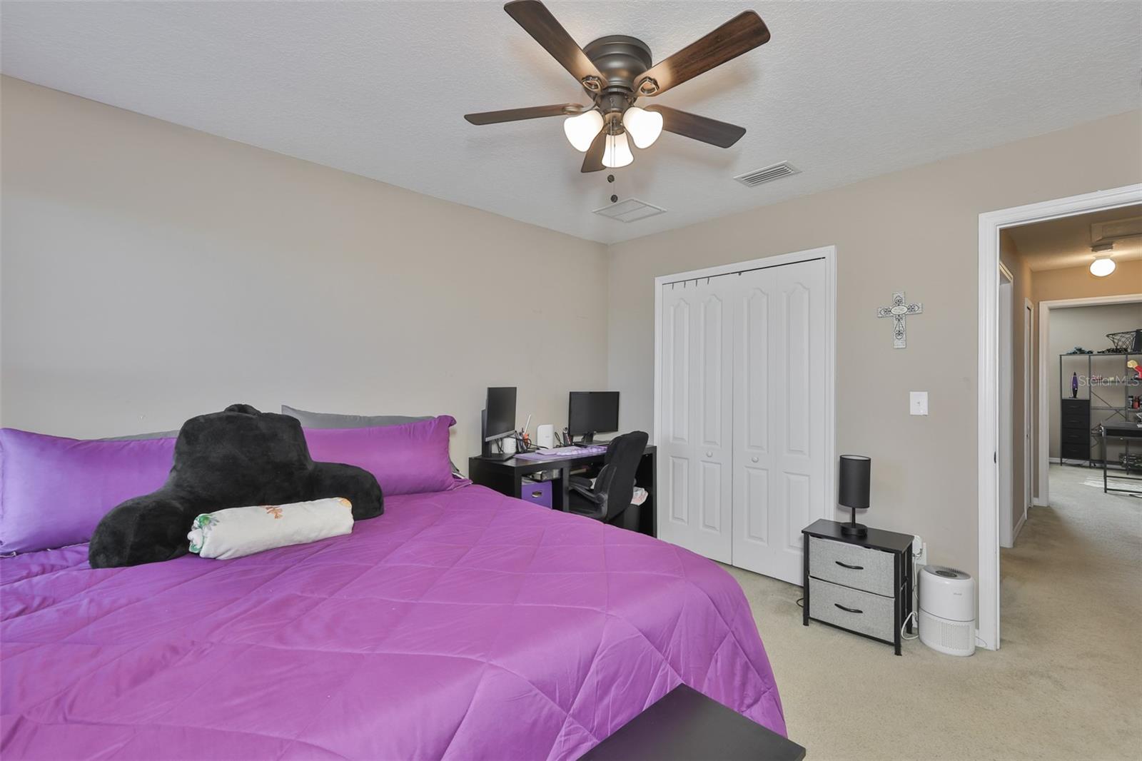 OAK VISTAS - Residential