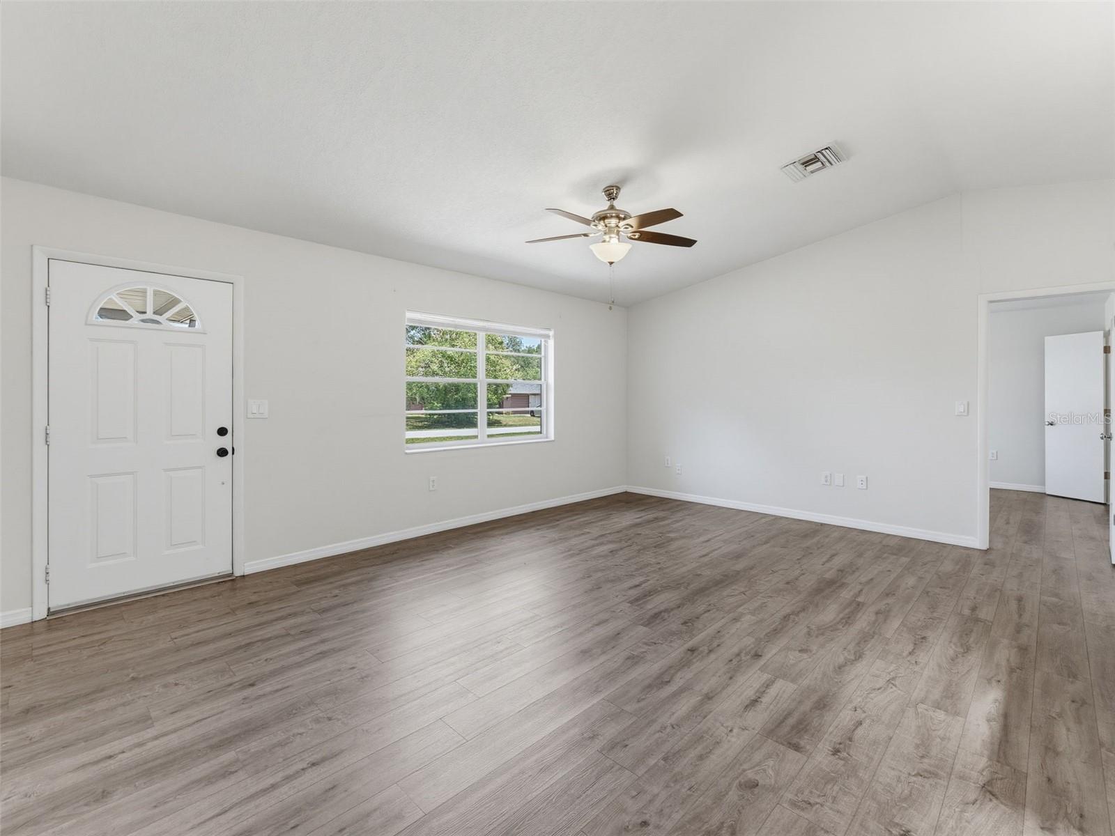 SPRING HILL - Residential
