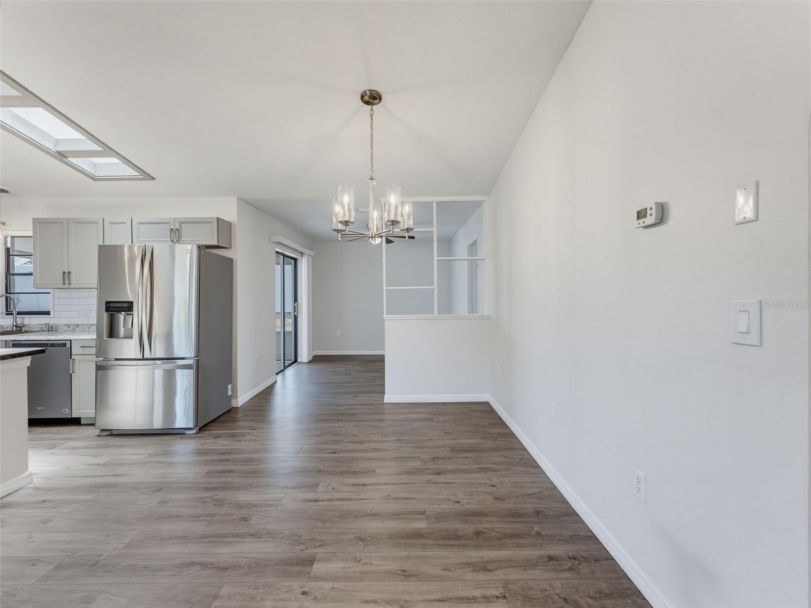SPRING HILL - Residential