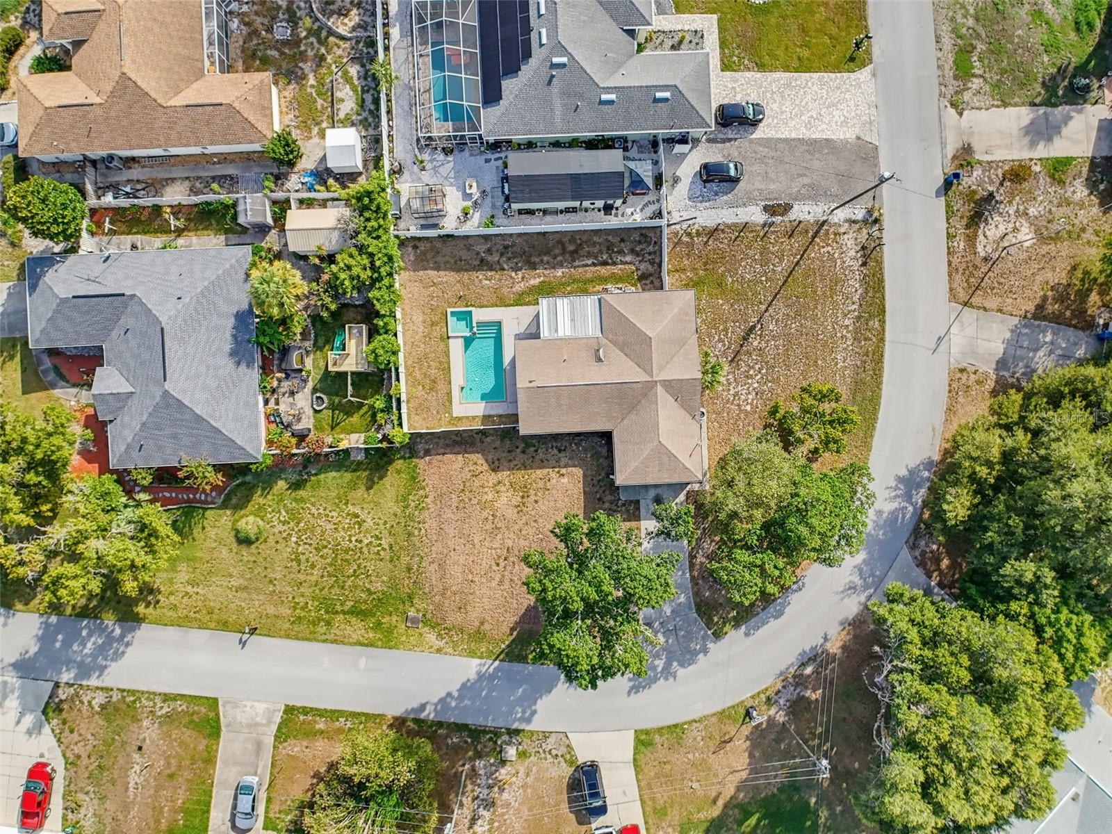 SPRING HILL - Residential