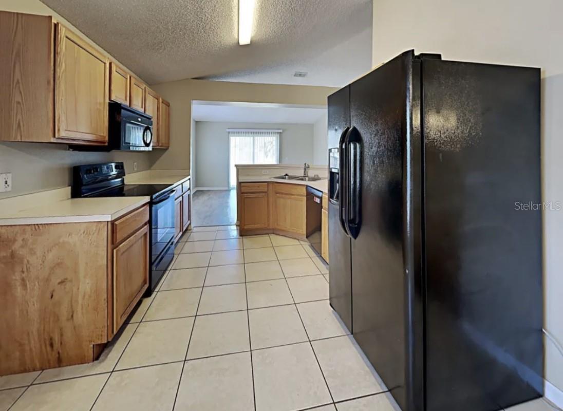 WESTCHESTER PH 06 07 - Residential Lease
