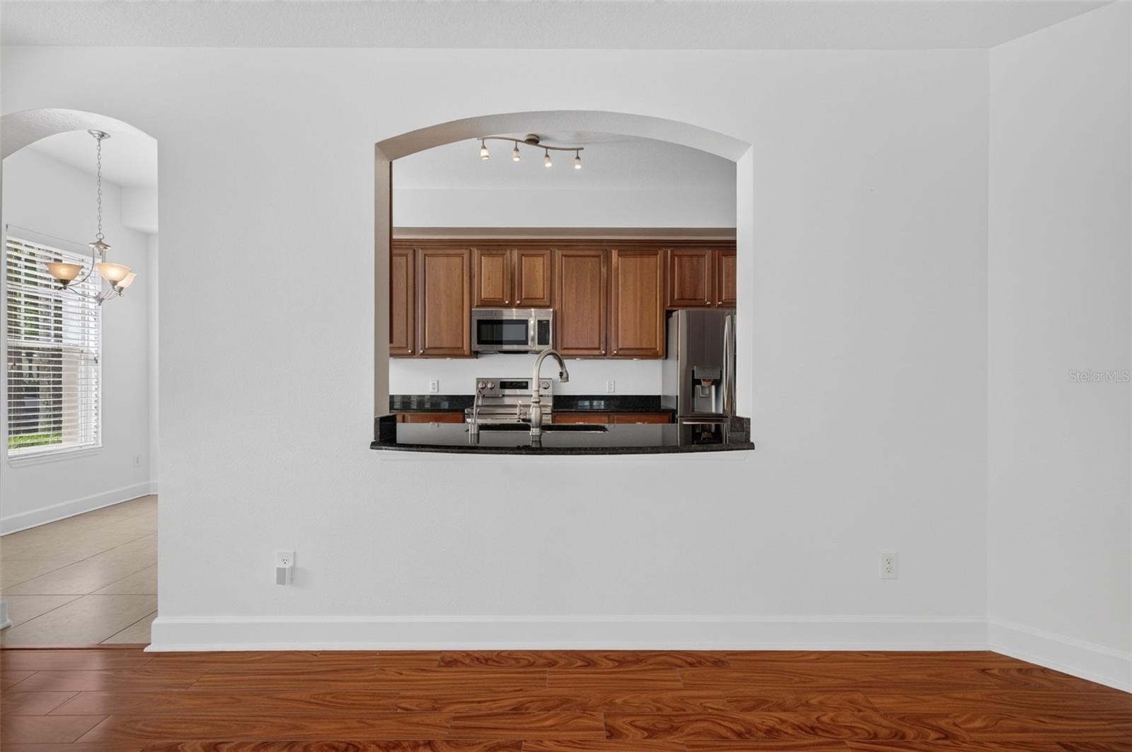 ARTISAN CLUB CONDO PH 6 - Residential