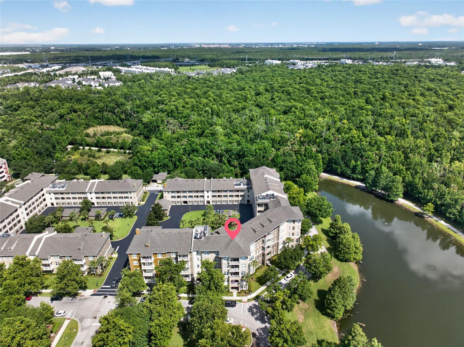 ARTISAN CLUB CONDO PH 6 - Residential
