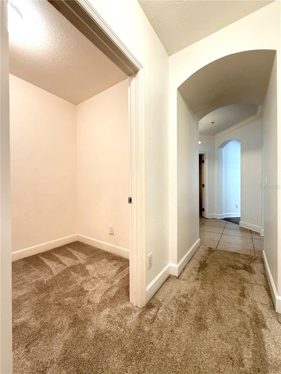ARTISAN CLUB CONDO PH 6 - Residential