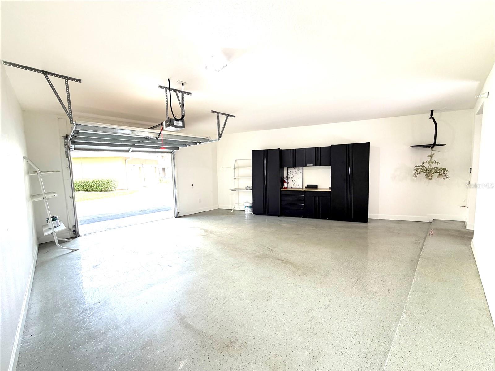 ARTISAN CLUB CONDO PH 6 - Residential