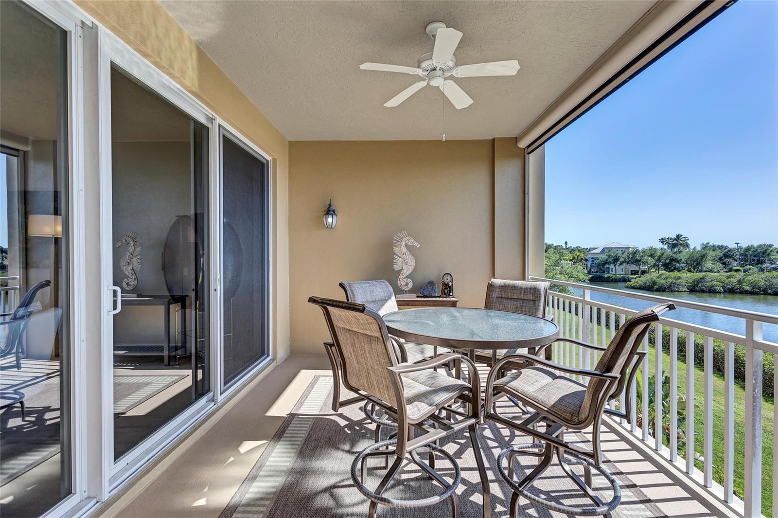 BLACKBURN HARBOR RESIDENCES - Residential