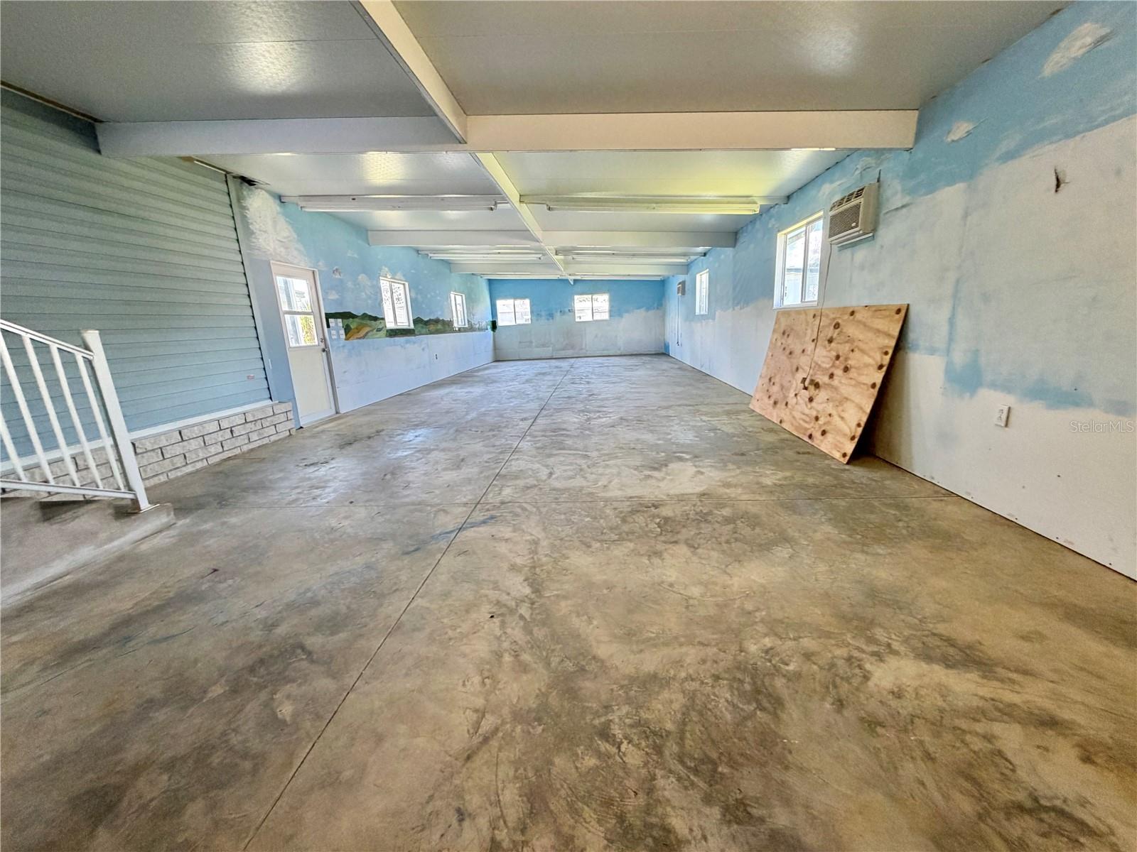 HAWTHORNE AT LEESBURG A COOP - Residential