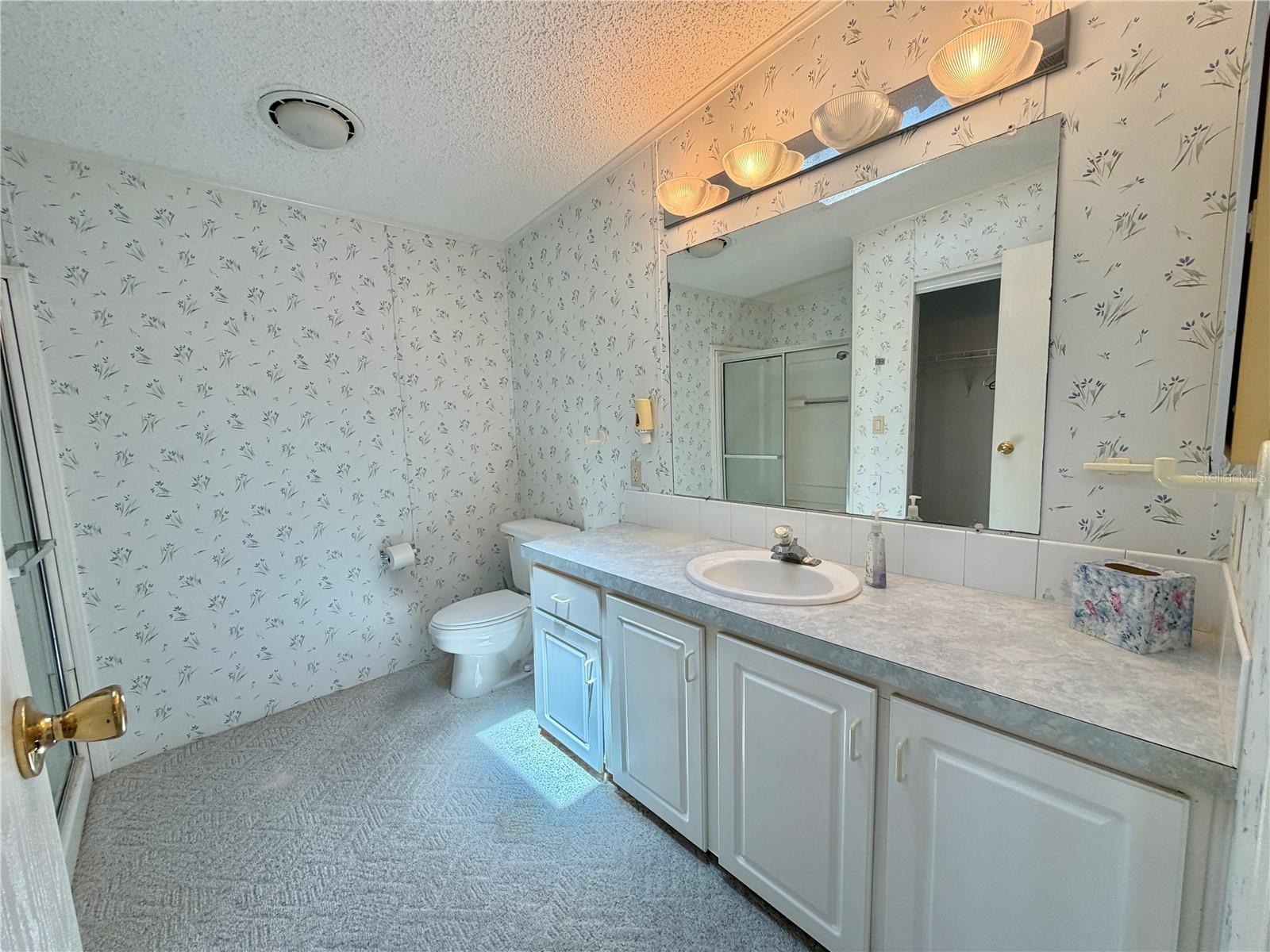 HAWTHORNE AT LEESBURG A COOP - Residential