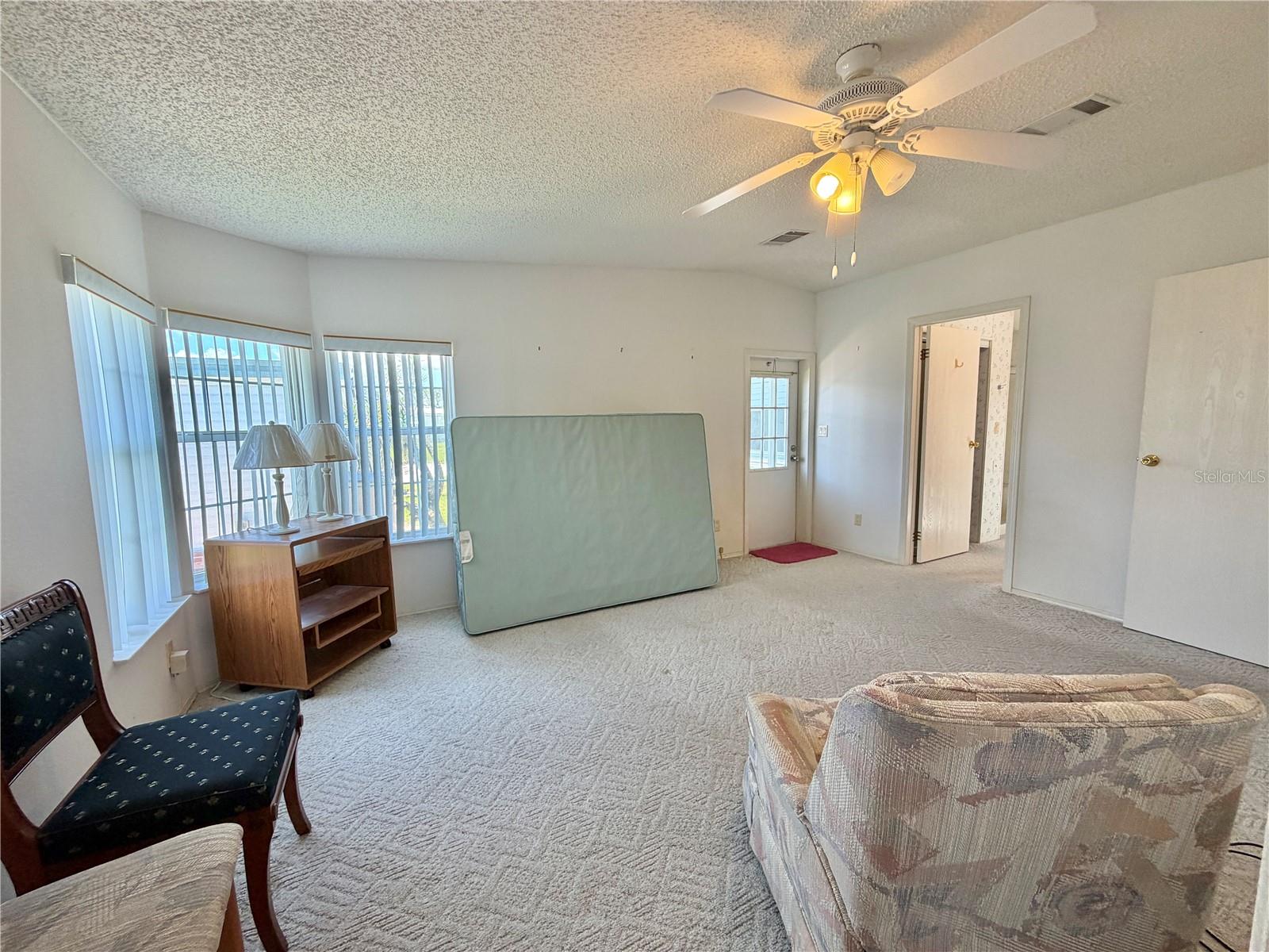 HAWTHORNE AT LEESBURG A COOP - Residential