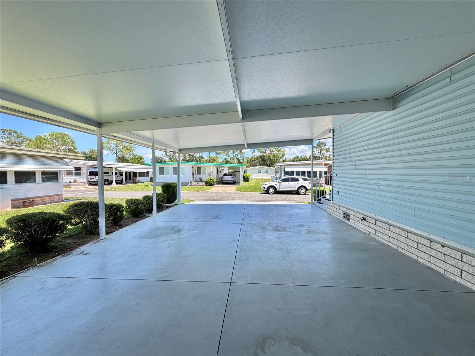 HAWTHORNE AT LEESBURG A COOP - Residential