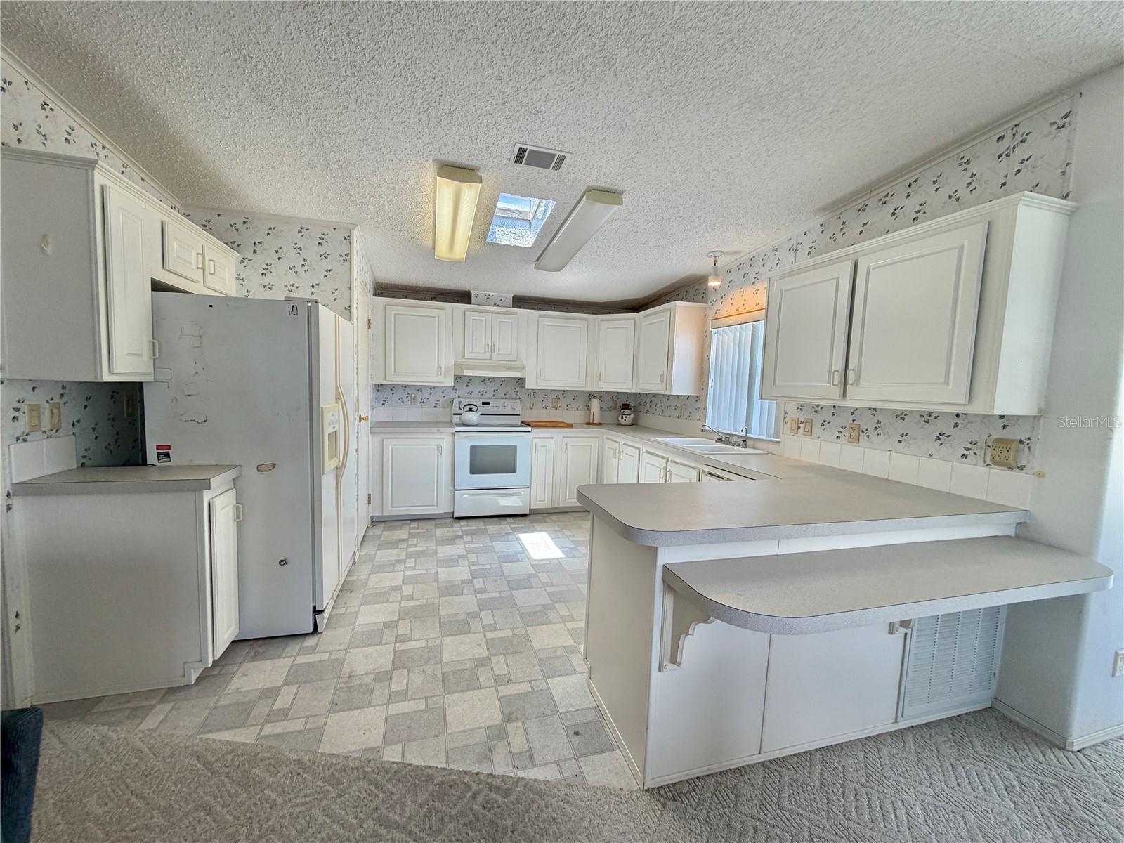HAWTHORNE AT LEESBURG A COOP - Residential
