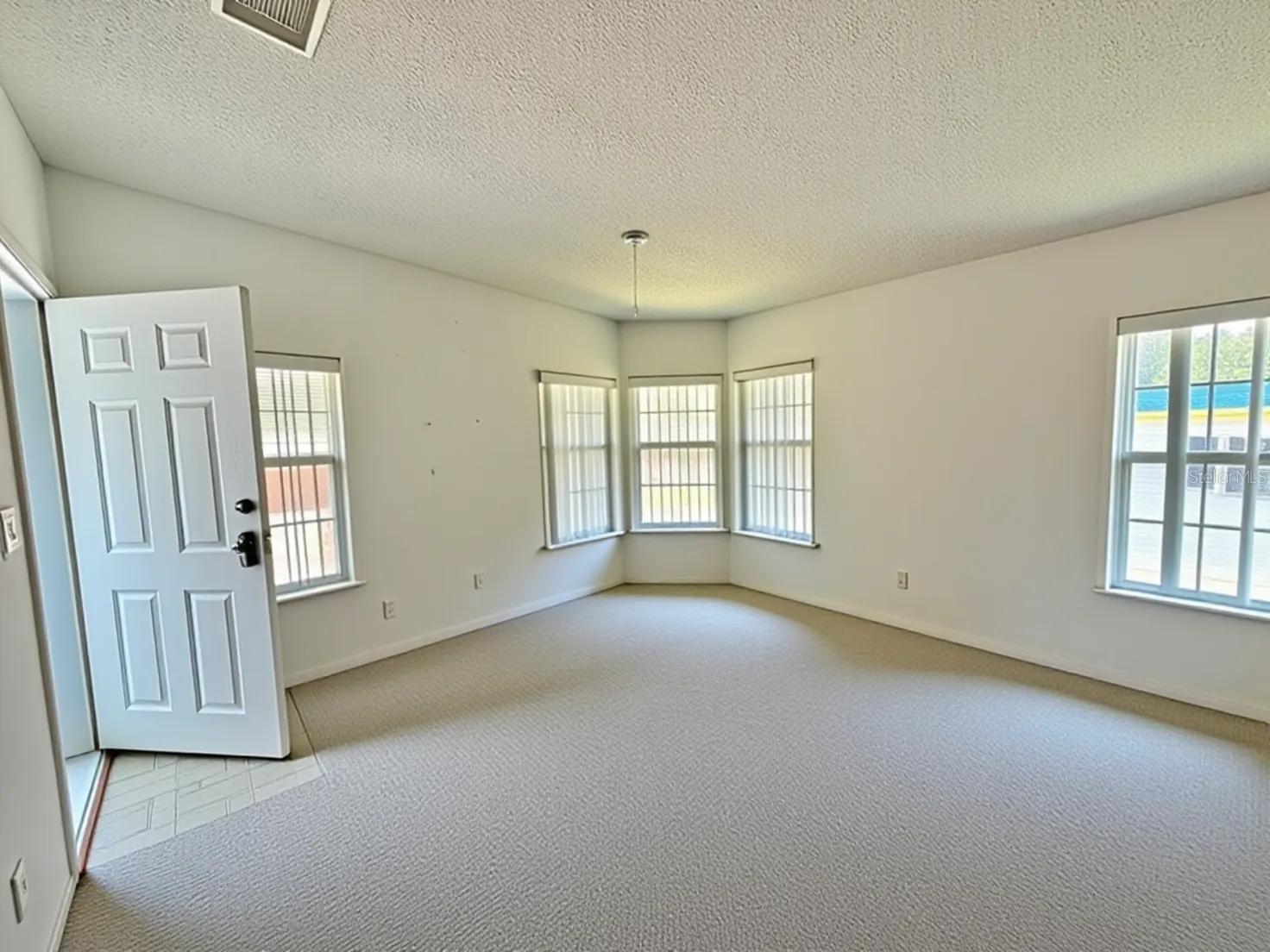 HAWTHORNE AT LEESBURG A COOP - Residential