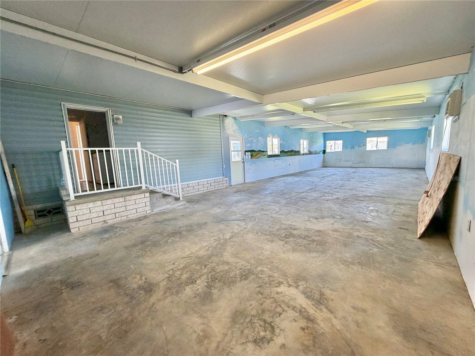 HAWTHORNE AT LEESBURG A COOP - Residential