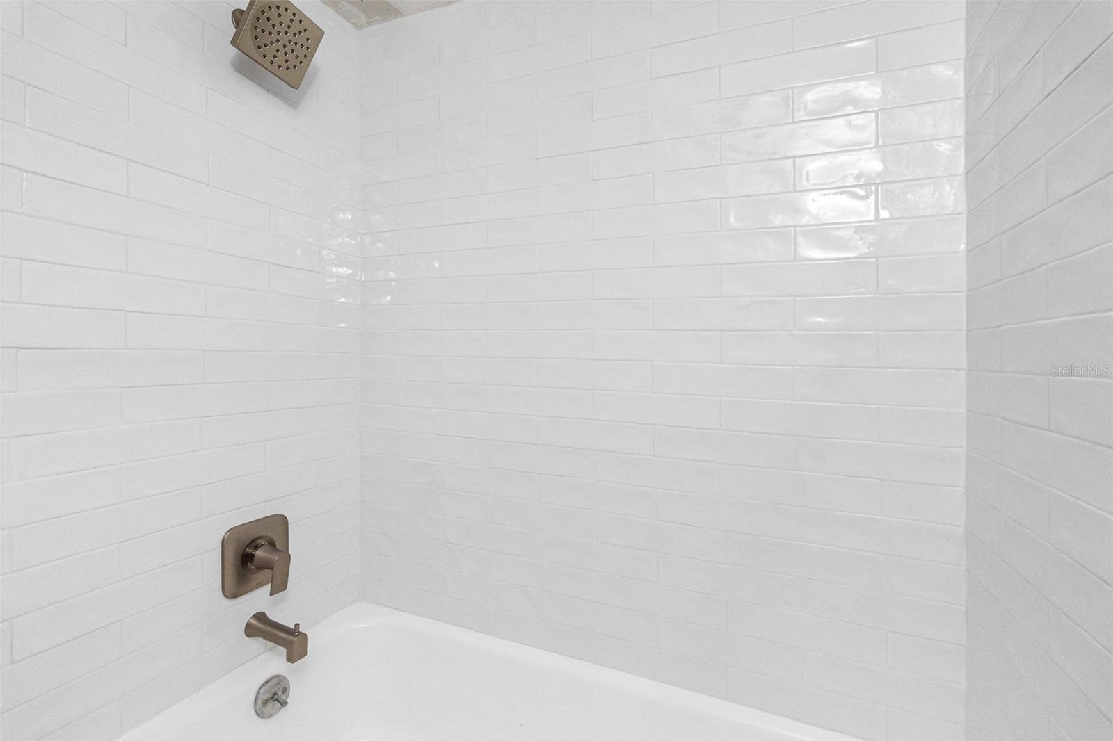 BOCA SHORES CONDOMINIUM - Residential