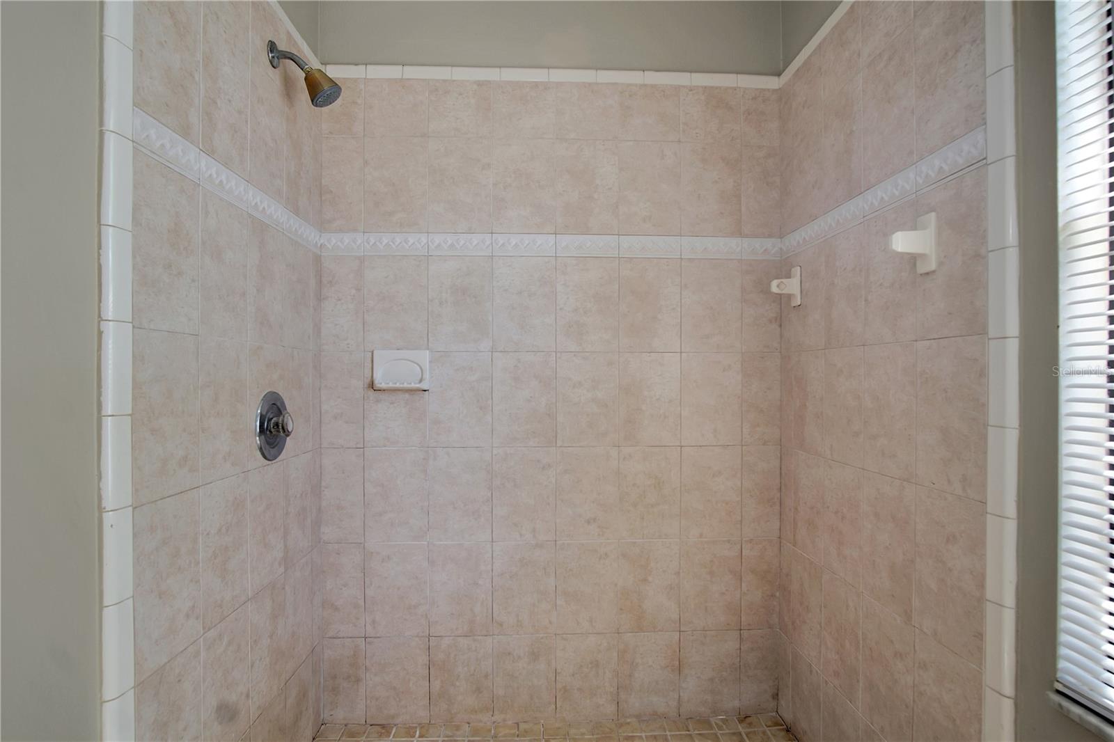 CHICKASAW TRAILS PH 04 - Residential Lease