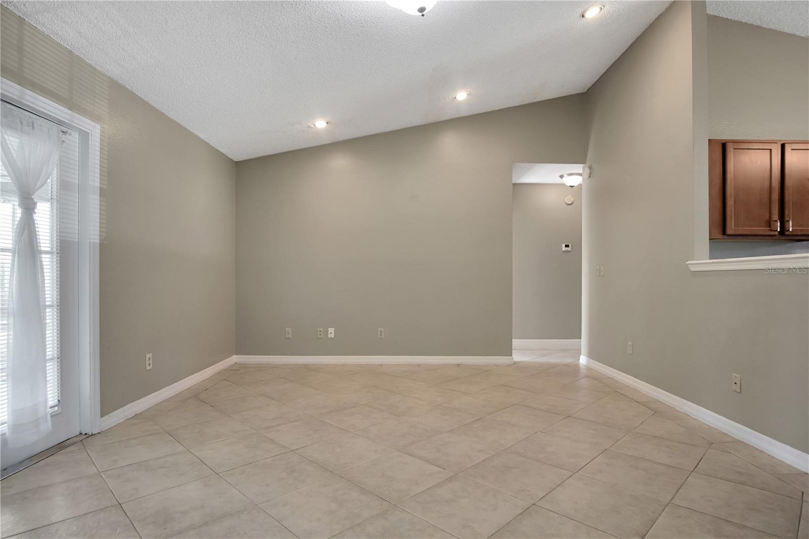 CHICKASAW TRAILS PH 04 - Residential Lease