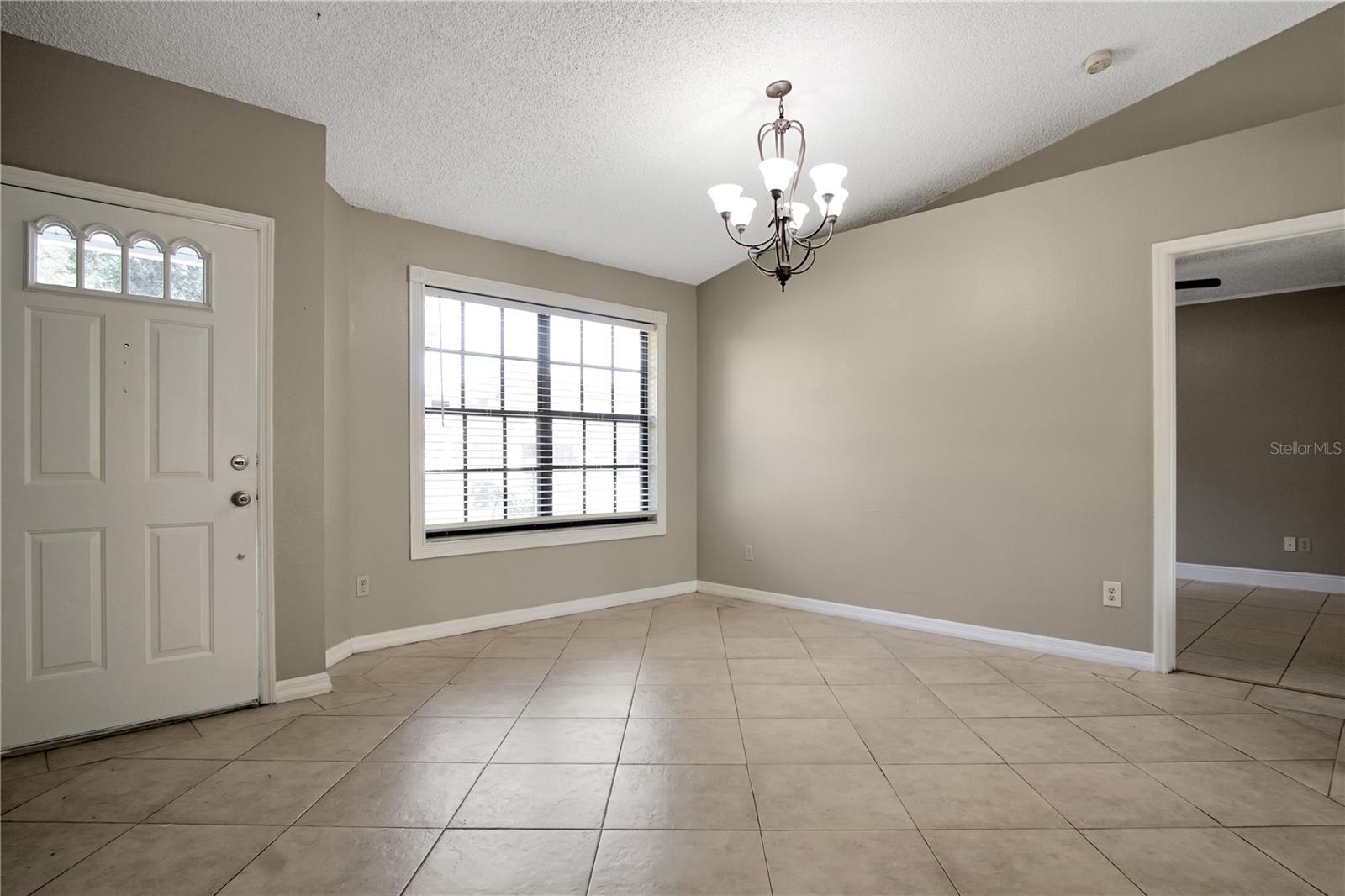 CHICKASAW TRAILS PH 04 - Residential Lease