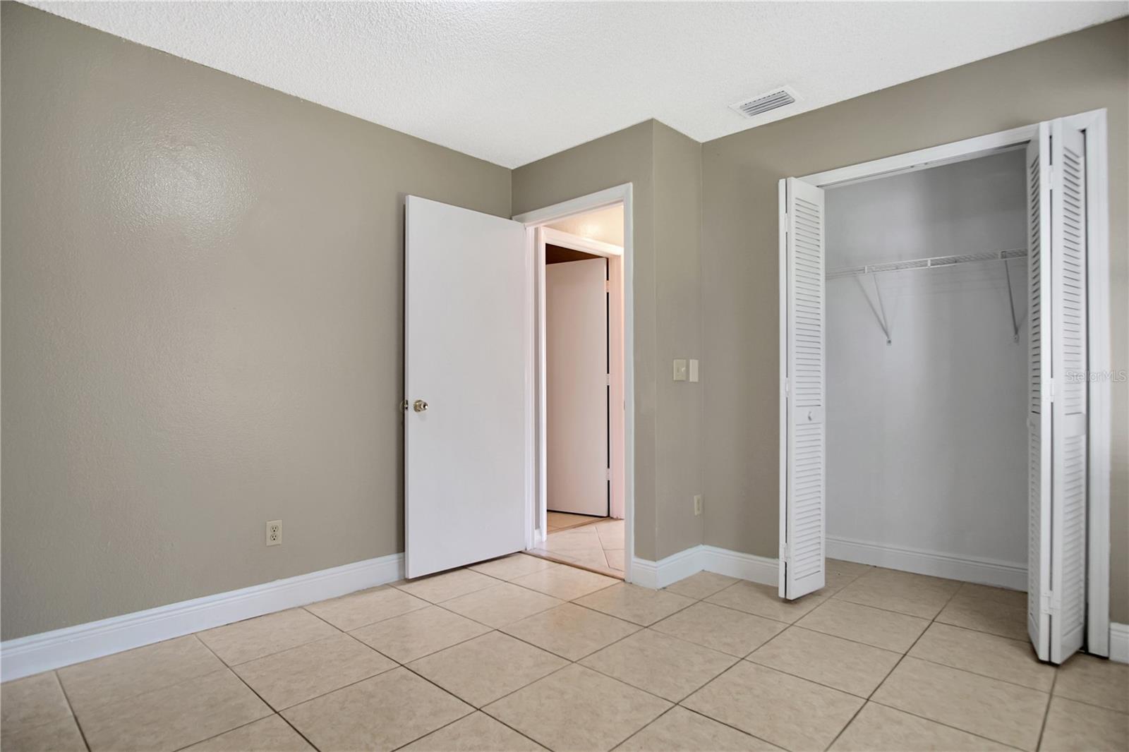 CHICKASAW TRAILS PH 04 - Residential Lease
