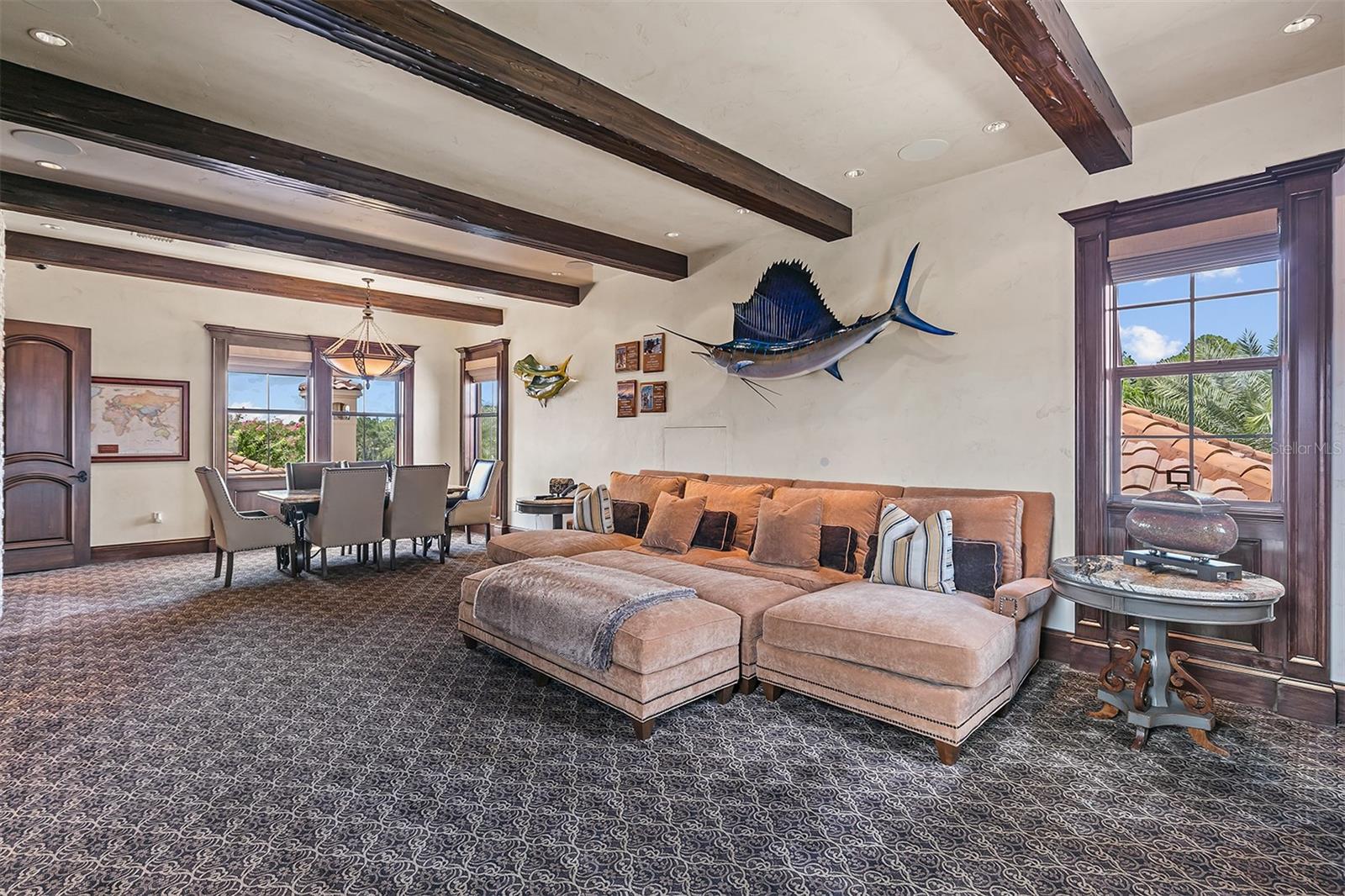 KEENES POINTE - Residential