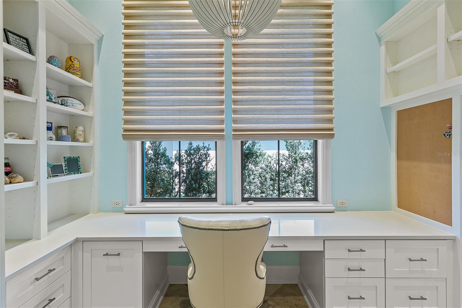 KEENES POINTE - Residential