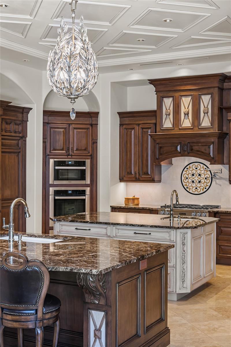 KEENES POINTE - Residential